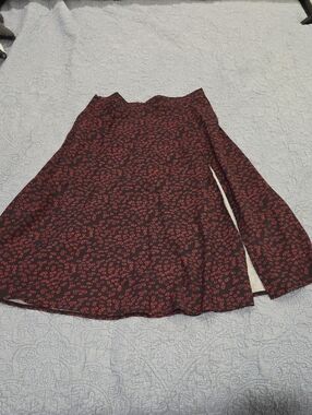 SHEIN Black A-Line Skirt with High Side Slit And Red Floral Print Size L!